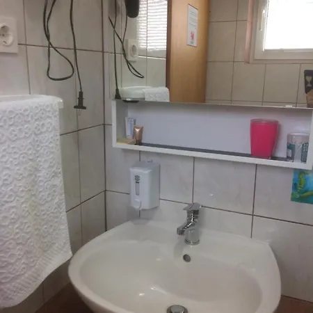 Botic Apartment *