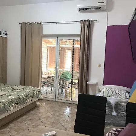Apartament Botic